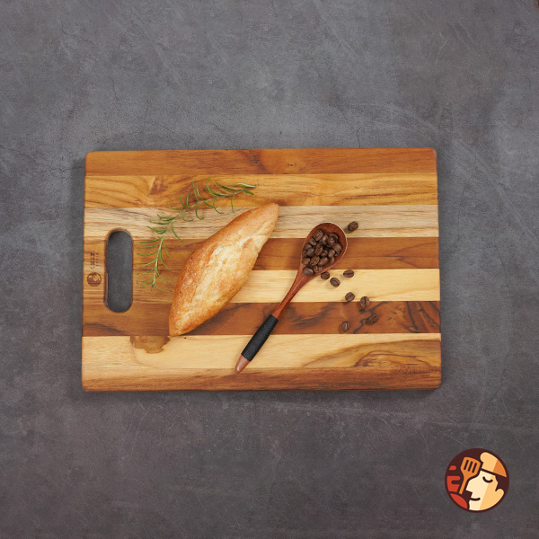 Thớt gỗ Teak Chef Studio hình chữ nhật có tay nắm 35x25x1,4 cm