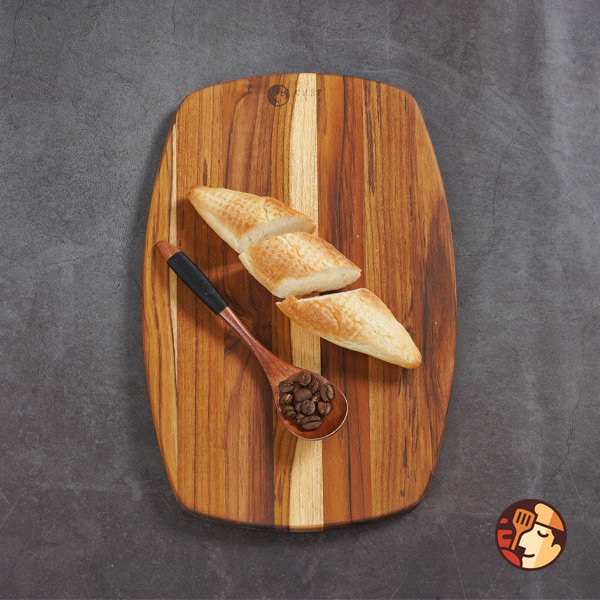 Thớt gỗ Teak Chef Studio hình oval 30,5x20,5x1,4 cm